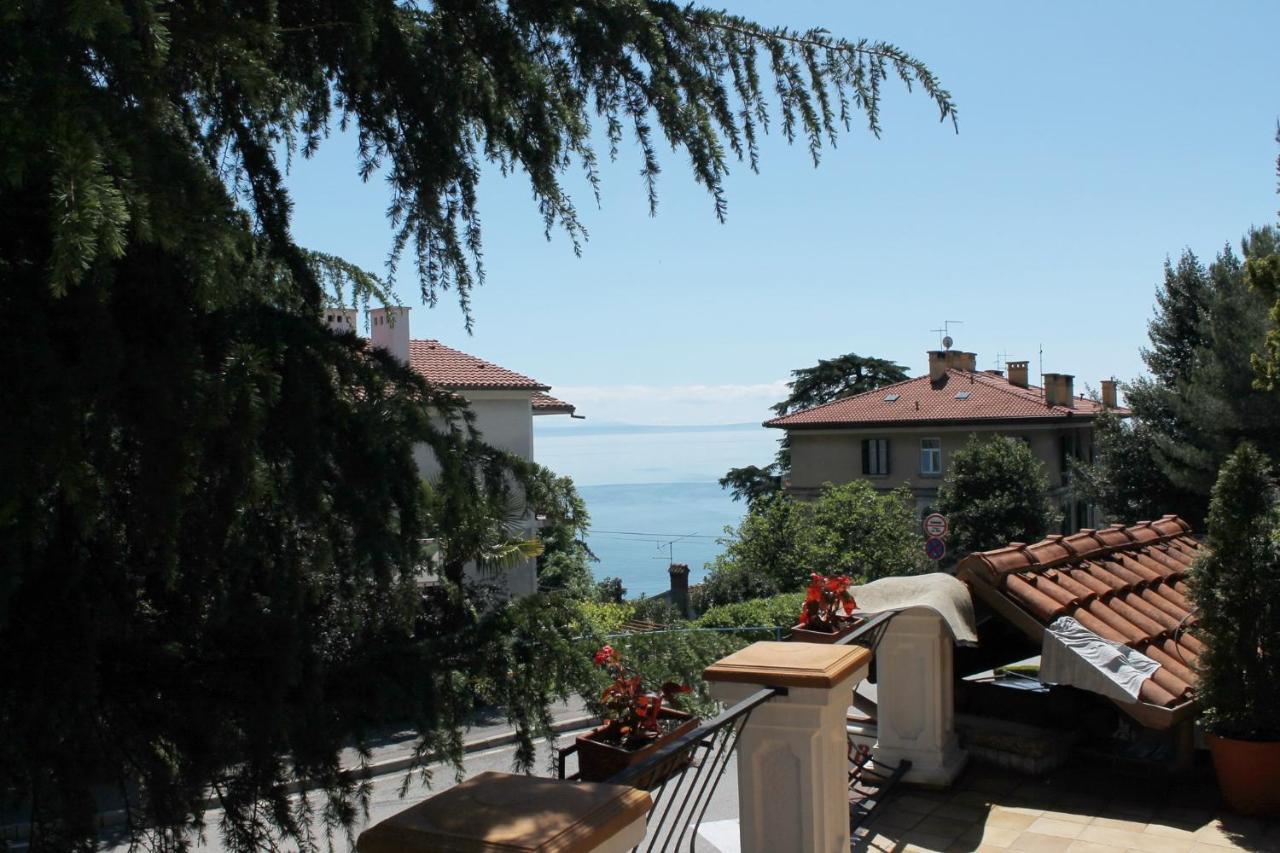 Apartment Amalia Volosko Abbázia Kültér fotó